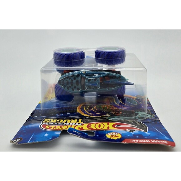 Monster Jam Shark Wreak Truck Crushed Car Beast Bashers 5/6 New Package Damage - Picture 6 of 7